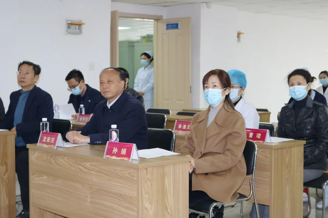 深化產(chǎn)教融合 助力職教發(fā)展 --安徽省淮南衛(wèi)生學(xué)校實(shí)習(xí)實(shí)訓(xùn)基地掛牌圓滿(mǎn)成功