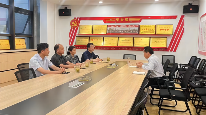訪企拓崗促進(jìn)精準(zhǔn)就業(yè)