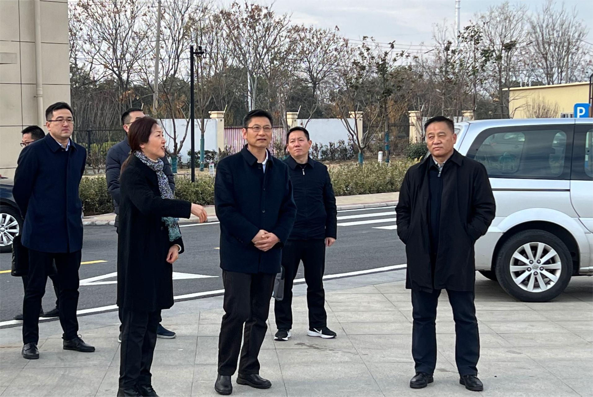 市委常委、市委組織部部長馬文革一行蒞臨淮南衛(wèi)校調研職業(yè)教育發(fā)展情況